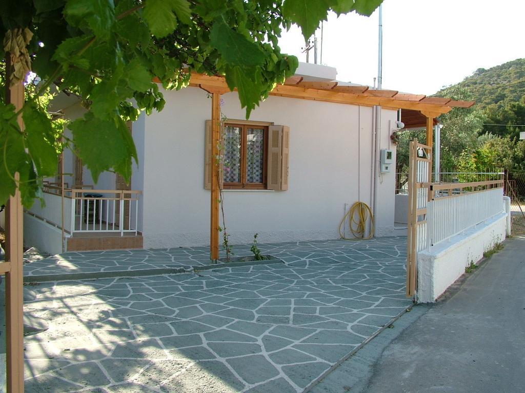George'S Apartment Αγία Μαρίνα Δωμάτιο φωτογραφία